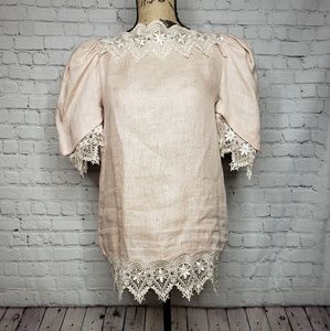 Vintage linnen shirt with lace details